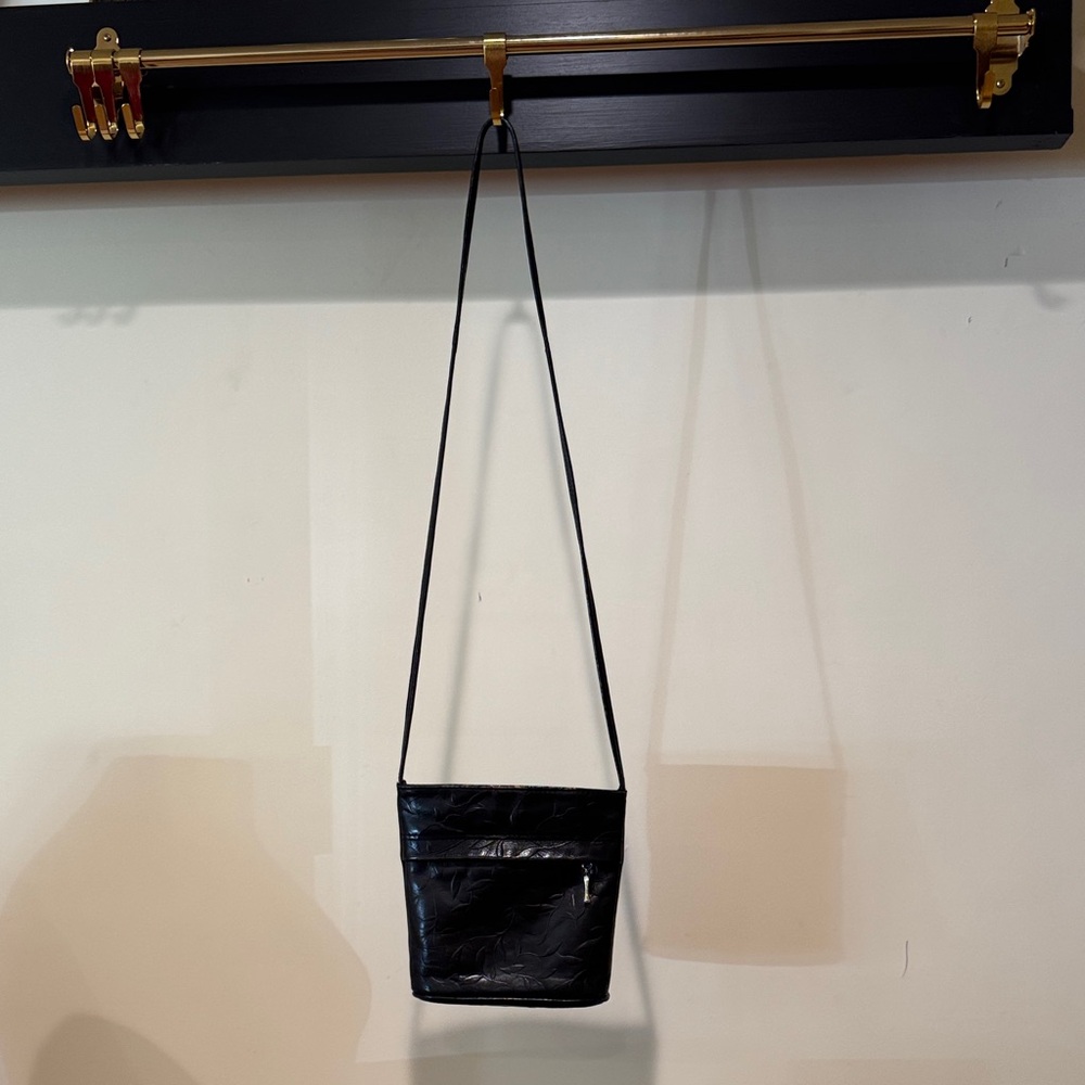 Elegant Black Crossbody Bag